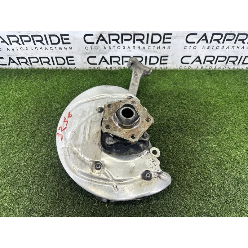 Поворотный кулак (подвеска) AUDI A4 B9 2017 2.0 TFSI 8W0407253F