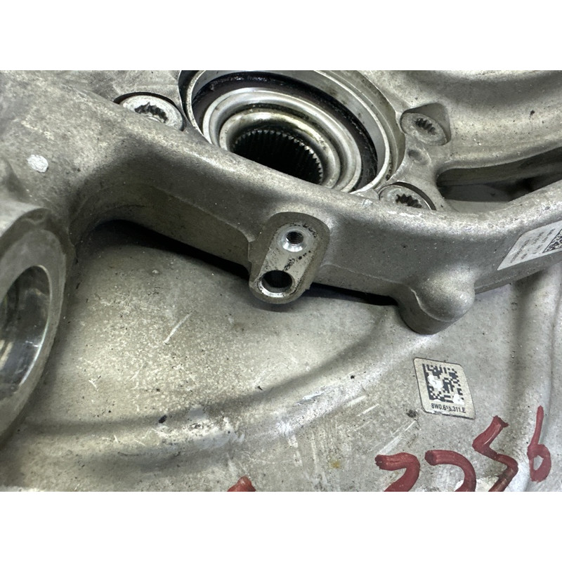 Поворотный кулак (подвеска) AUDI A4 B9 2017 2.0 TFSI 8W0407253F