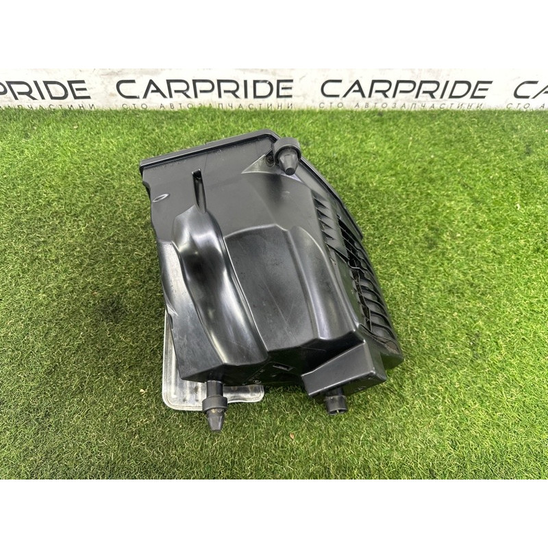 Корпус воздушного фильтра (впускная система) AUDI A4 B9 2017 2.0 TFSI 8W0133837H