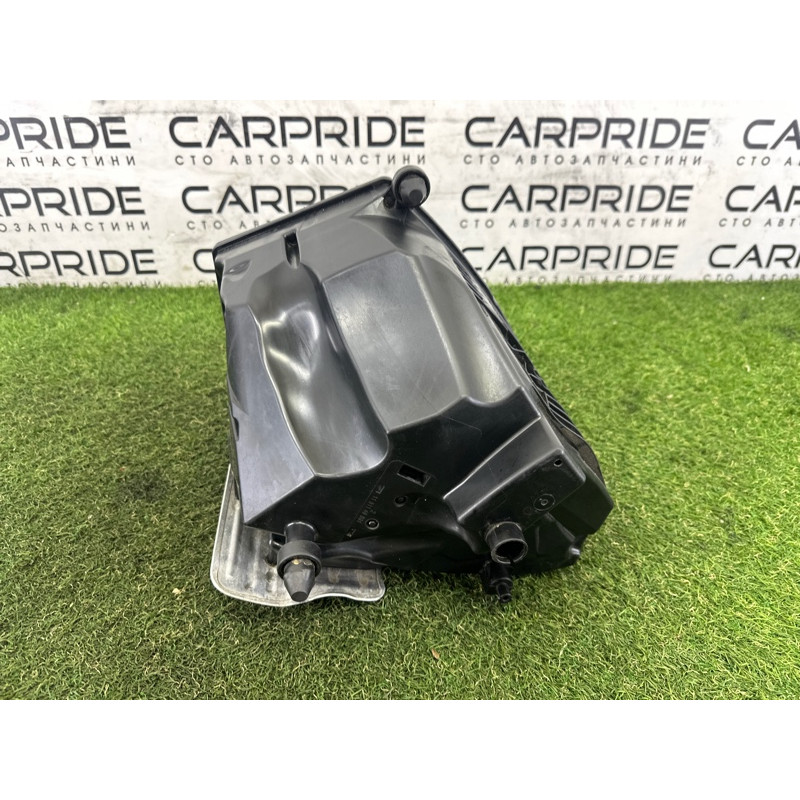 Корпус воздушного фильтра (впускная система) AUDI A4 B9 2017 2.0 TFSI 8W0133837H