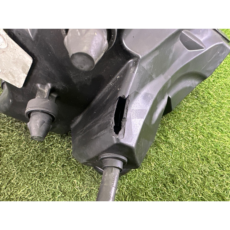 Корпус воздушного фильтра (впускная система) AUDI A4 B8 2014 2.0 TFSI 8K0133837BJ