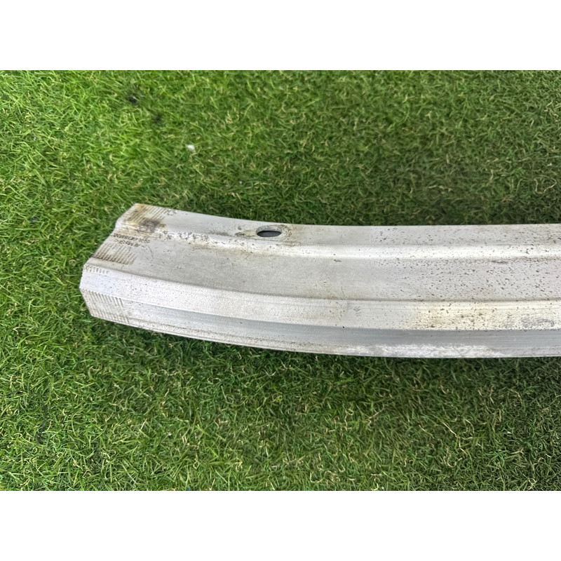 Усилитель бампера (наружные элементы кузова) AUDI Q7 4L 2011 3.0 TFSi 4L0807113A