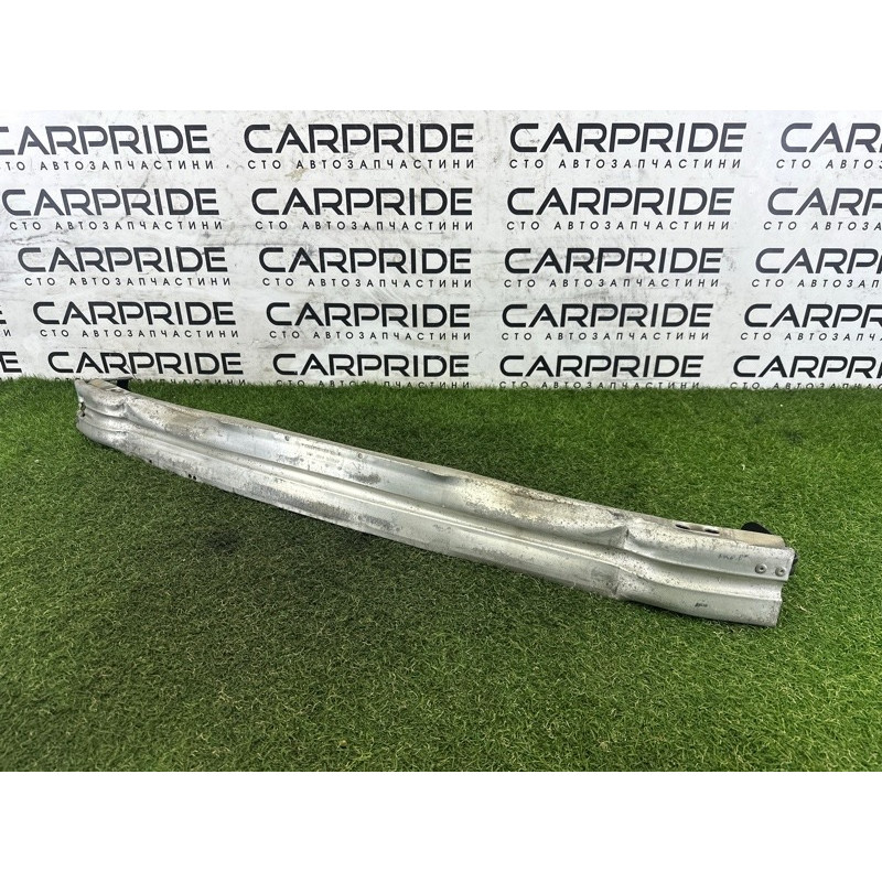 Усилитель бампера (наружные элементы кузова) AUDI A4 B8 2014 2.0 TFSI 8K0807113F