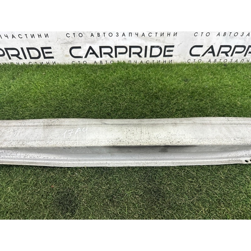 Усилитель бампера (наружные элементы кузова) AUDI A4 B8 2014 2.0 TFSI 8K0807113F