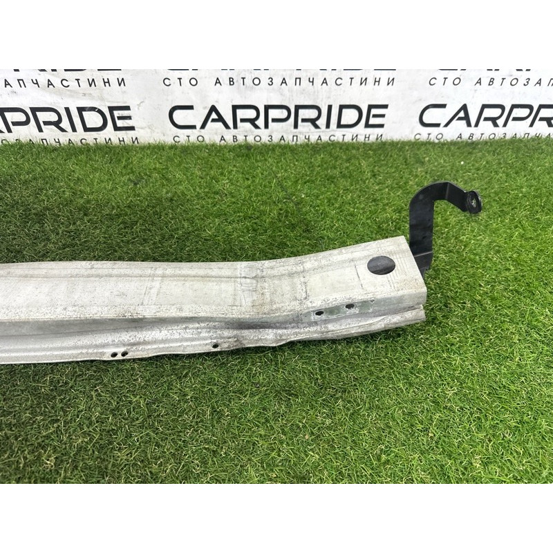 Усилитель бампера (наружные элементы кузова) AUDI A4 B8 2014 2.0 TFSI 8K0807113F