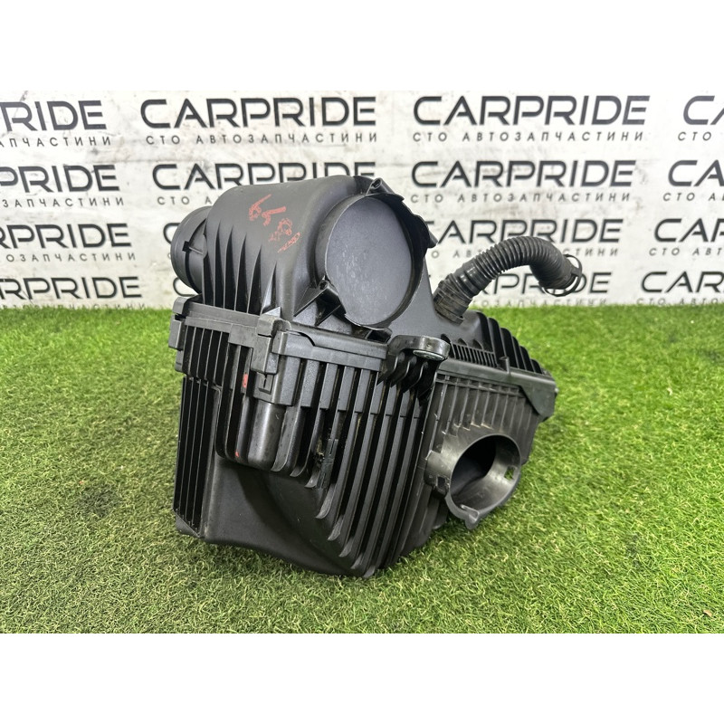 Корпус воздушного фильтра (впускная система) Volkswagen Touareg NF 2013 3.0 Hybrid 7P0129607C