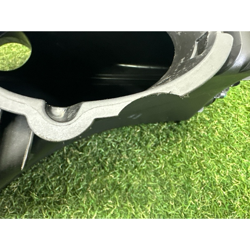 Корпус воздушного фильтра (впускная система) Volkswagen Touareg NF 2013 3.0 Hybrid 7P0129607C