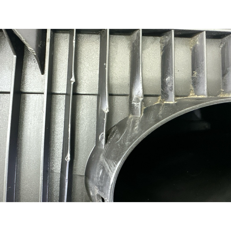 Корпус воздушного фильтра (впускная система) Volkswagen Touareg NF 2013 3.0 Hybrid 7P0129607C