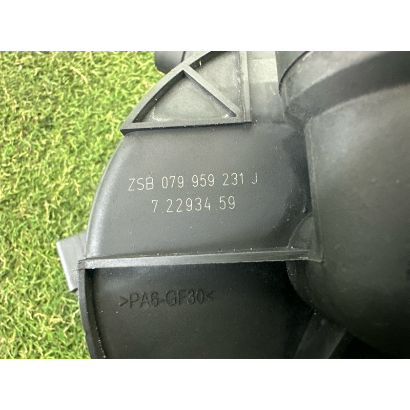 Насос вторичного воздуха (выпускная система) AUDI Q5 8R 2012 3.2 079959231K