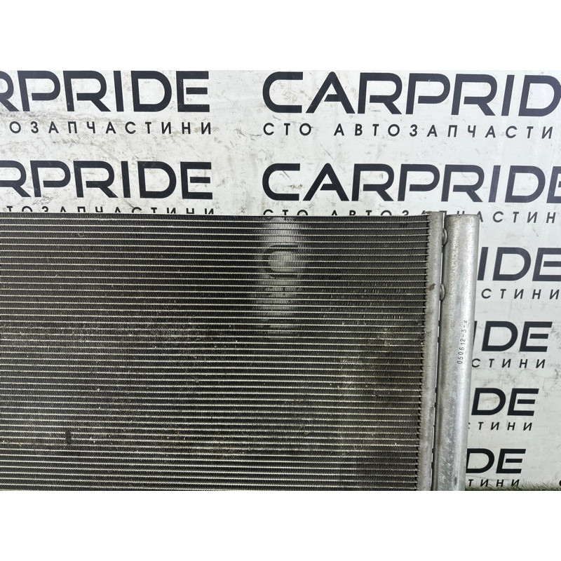 Радиатор кондиционера (отопление и кондиционирование) Volkswagen Touareg NF 2013 3.0 Hybrid 7P0820411A