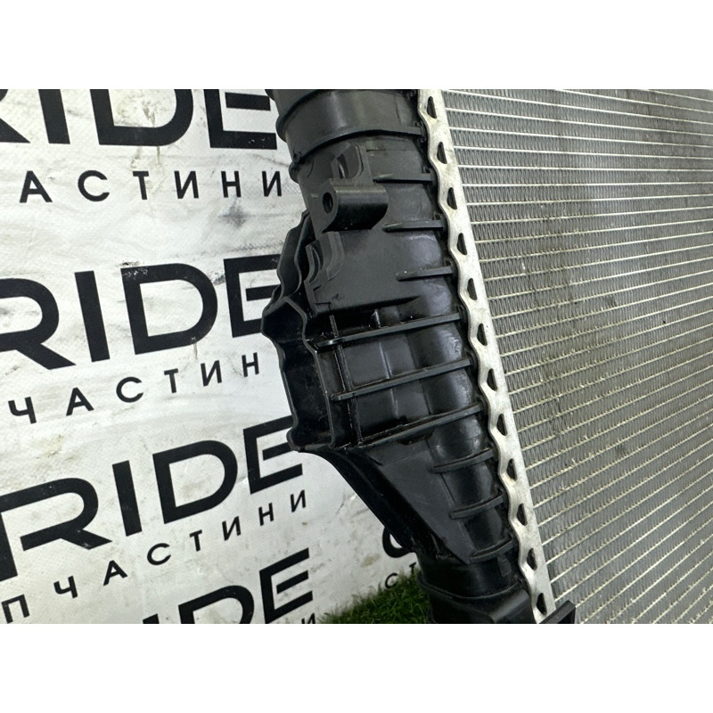 Радиатор охлаждения (система охлаждения) Volkswagen Touareg NF 2013 3.0 Hybrid 7P0121253A