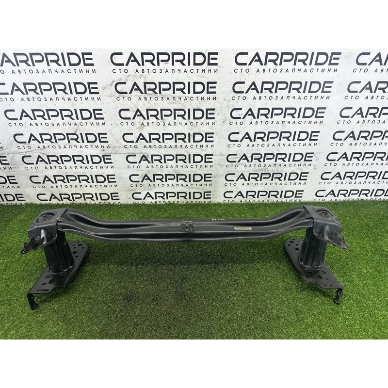 Усилитель бампера (наружные элементы кузова) Volkswagen Touareg NF 2013 3.0 Hybrid 7P0807109D