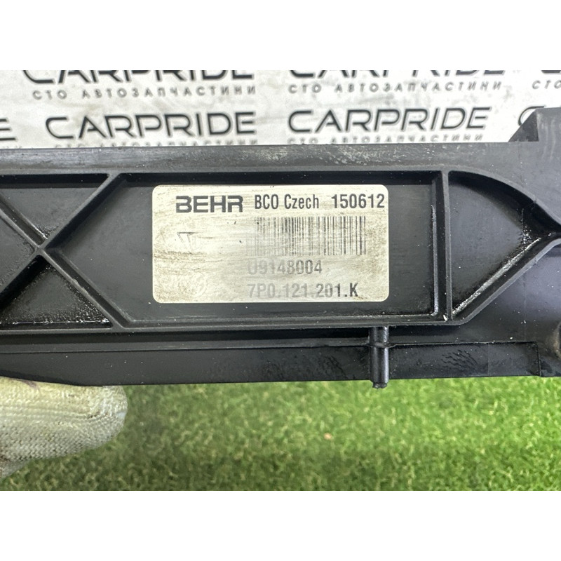 Рамка радиатора (кузов и элементы) Volkswagen Touareg NF 2013 3.0 Hybrid 7P0121093E