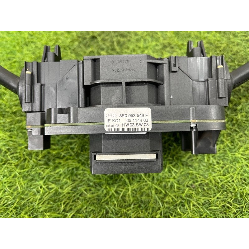 Блок подрулевых переключателей (электрика) AUDI A4 B6 2.4BDV 8E0953549N