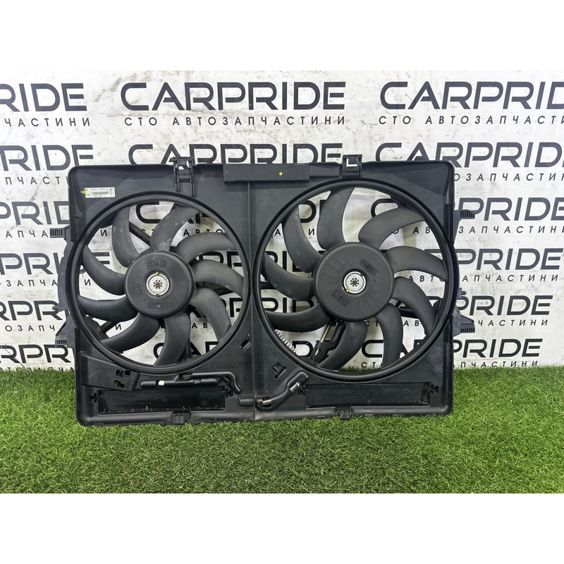 Вентилятор охлаждения радиатора (система охлаждения) AUDI A4 B8 2014 2.0 TFSI 8K0121207A