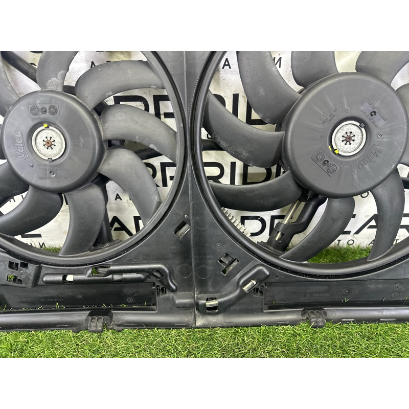 Вентилятор охлаждения радиатора (система охлаждения) AUDI A4 B8 2014 2.0 TFSI 8K0121207A