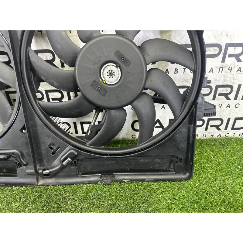 Вентилятор охлаждения радиатора (система охлаждения) AUDI A4 B8 2014 2.0 TFSI 8K0121207A