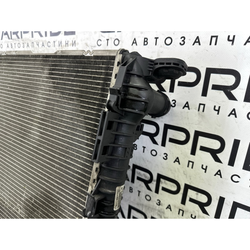 Радиатор охлаждения (система охлаждения) AUDI Q5 8R 2012 3.2 8K0121251AA