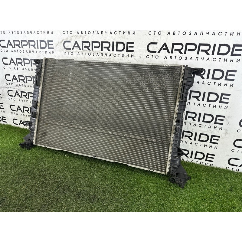 Радиатор охлаждения (система охлаждения) AUDI A4 B8 2014 2.0 TFSI 8K0121251AJ