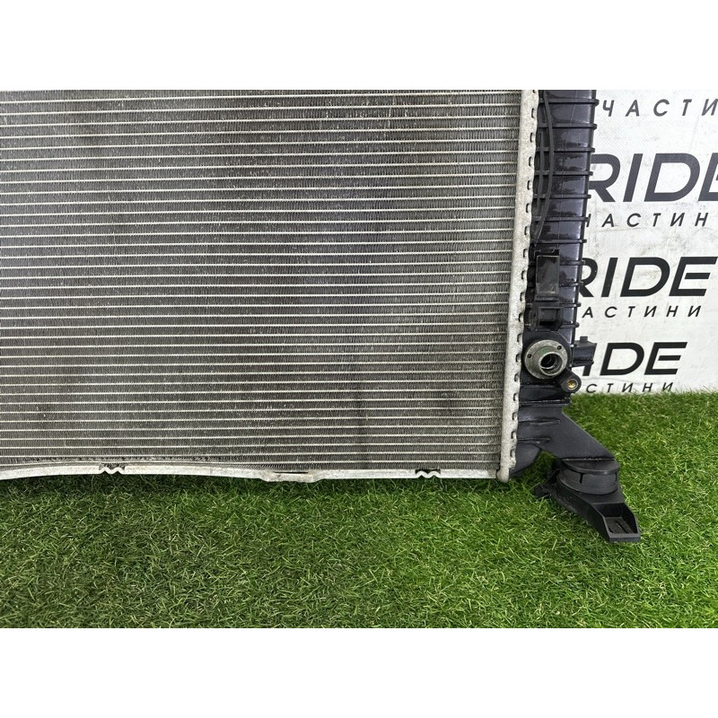 Радиатор охлаждения (система охлаждения) AUDI A4 B8 2014 2.0 TFSI 8K0121251AJ