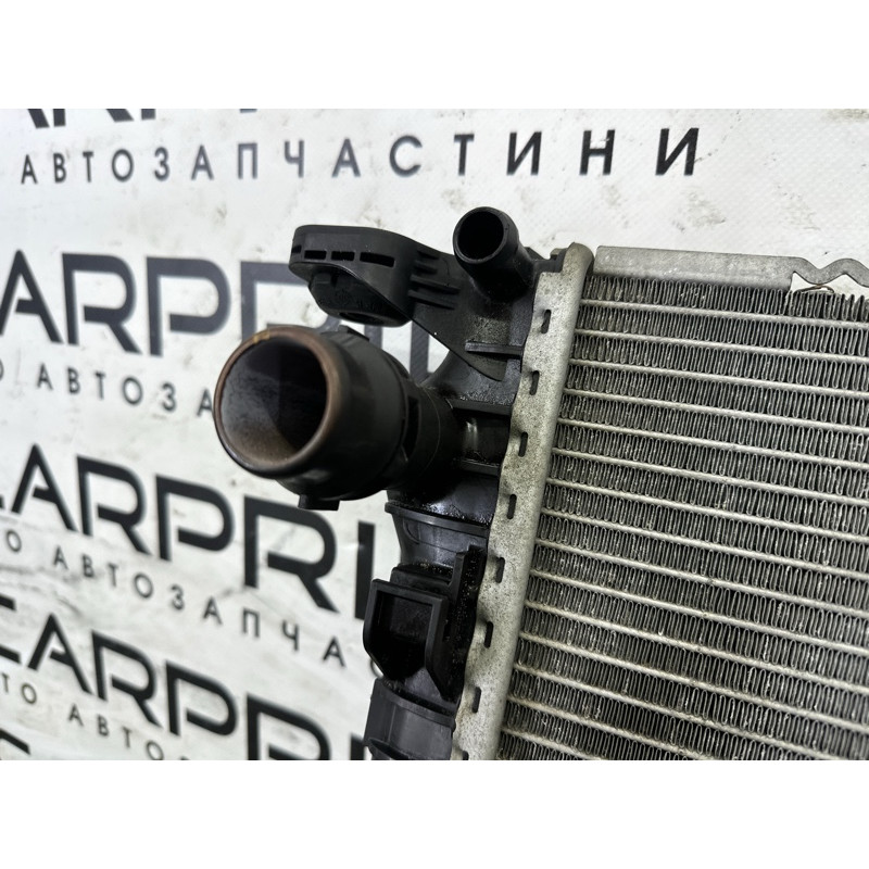 Радиатор охлаждения (система охлаждения) AUDI A4 B8 2014 2.0 TFSI 8K0121251AJ