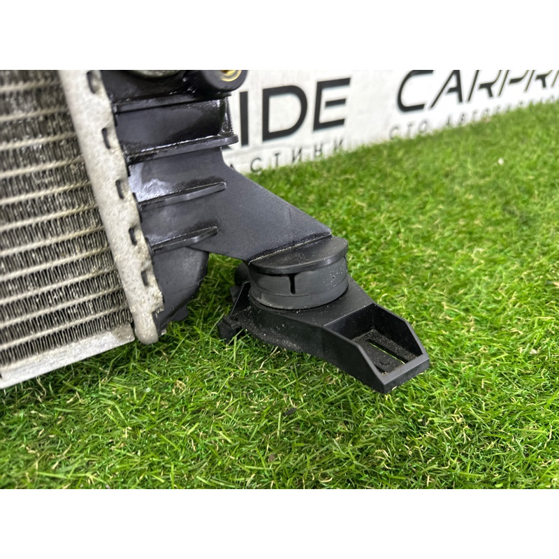 Радиатор охлаждения (система охлаждения) AUDI A4 B8 2014 2.0 TFSI 8K0121251AJ