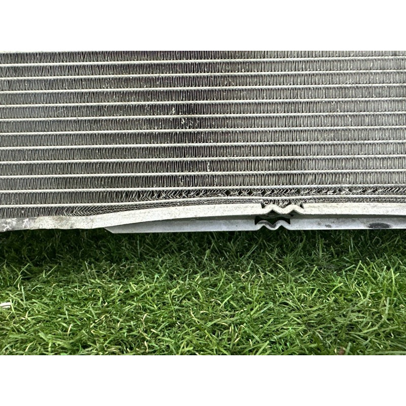 Радиатор охлаждения (система охлаждения) AUDI A4 B8 2014 2.0 TFSI 8K0121251AJ