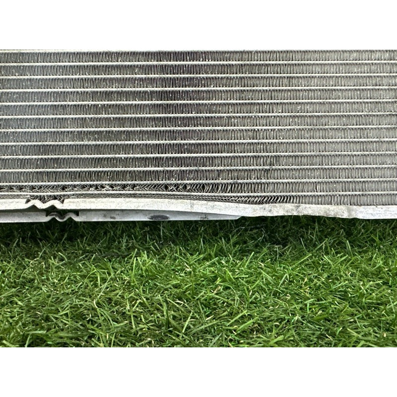 Радиатор охлаждения (система охлаждения) AUDI A4 B8 2014 2.0 TFSI 8K0121251AJ