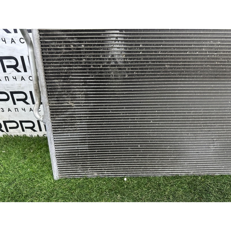 Радиатор кондиционера (отопление и кондиционирование) Volkswagen Touareg NF 2013 3.6 7P0820411A