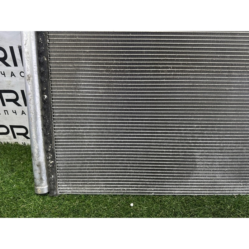 Радиатор кондиционера (отопление и кондиционирование) Volkswagen Touareg NF 2013 3.6 7P0820411A