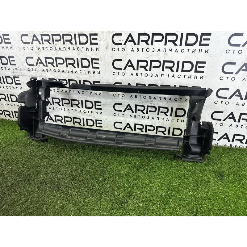 Воздуховод радиатора (кузов и элементы) LAND ROVER Range Rover Evoque L538 2016 2.0 LR048041