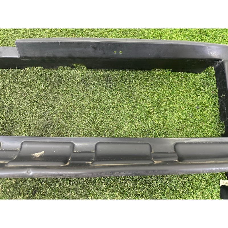 Воздуховод радиатора (кузов и элементы) LAND ROVER Range Rover Evoque L538 2016 2.0 LR048041