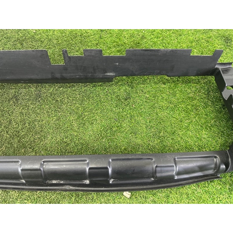 Воздуховод радиатора (кузов и элементы) LAND ROVER Range Rover Evoque L538 2016 2.0 LR048041