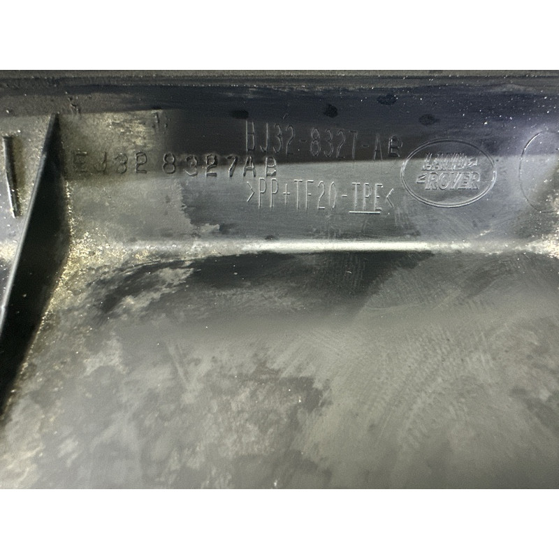 Воздуховод радиатора (кузов и элементы) LAND ROVER Range Rover Evoque L538 2016 2.0 LR048041