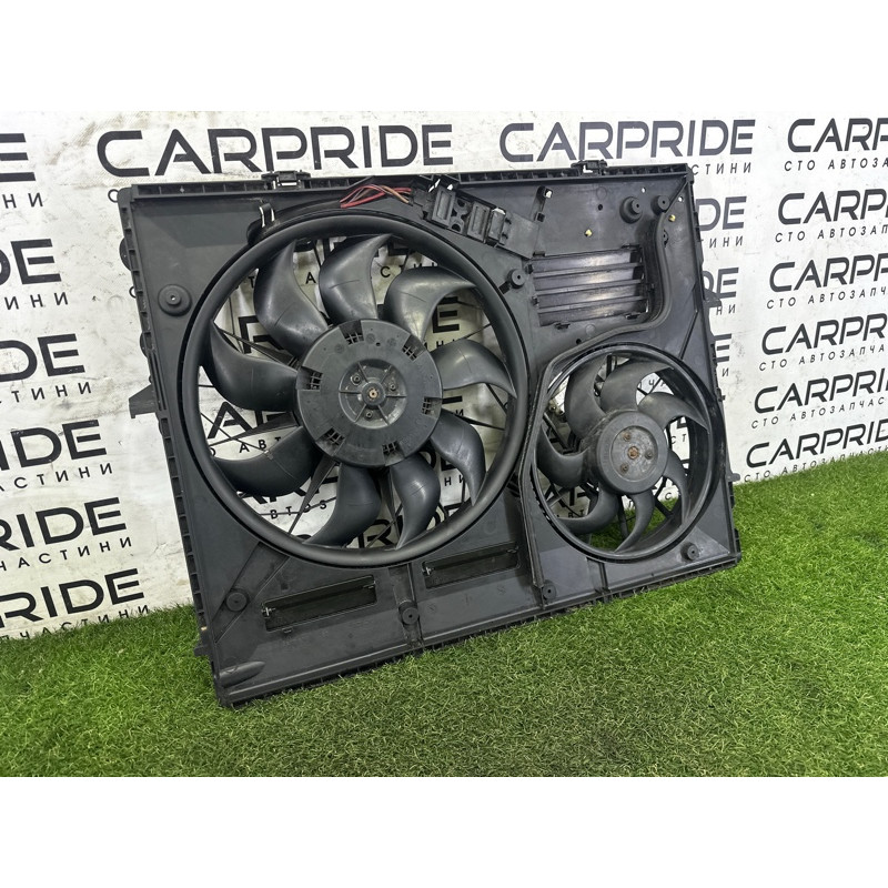 Вентилятор охлаждения радиатора (система охлаждения) AUDI Q7 4L 2011 3.0 TFSi 7L0121207E