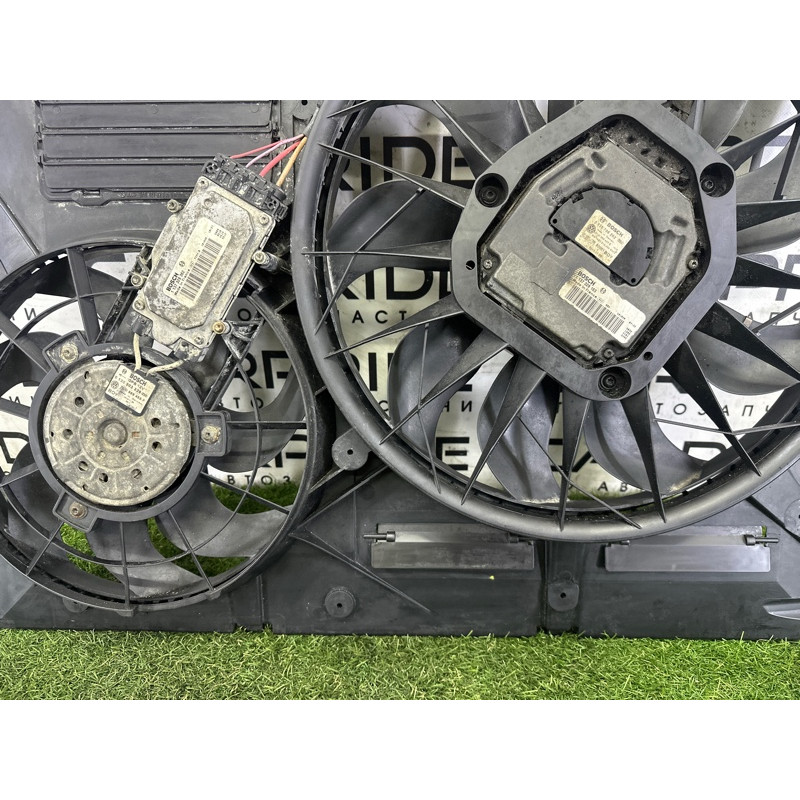 Вентилятор охлаждения радиатора (система охлаждения) AUDI Q7 4L 2011 3.0 TFSi 7L0121207E