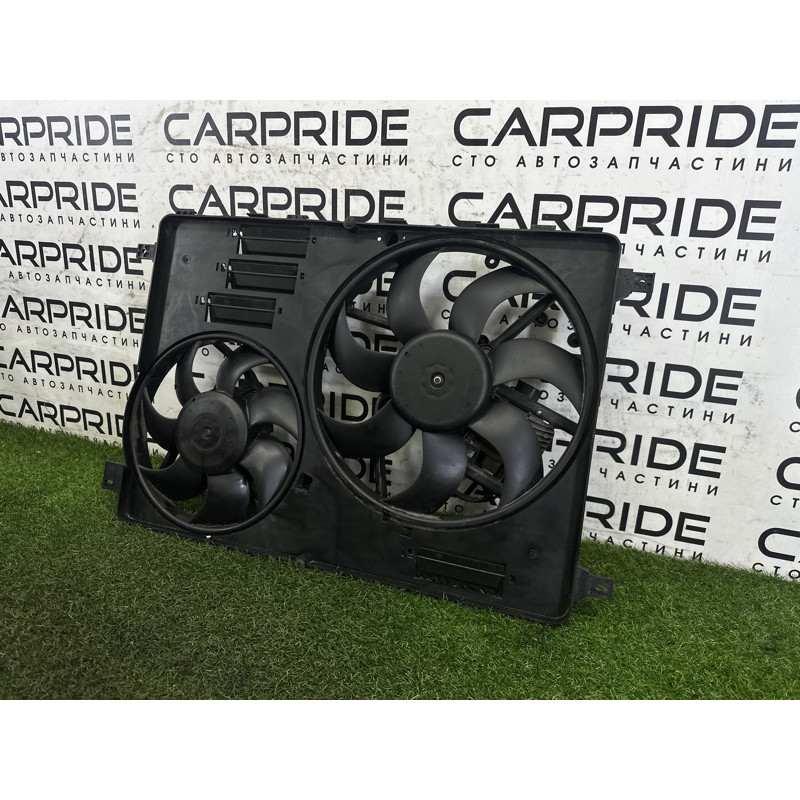 Вентилятор охлаждения радиатора (система охлаждения) LAND ROVER Range Rover Evoque L538 2016 2.0 LR045248