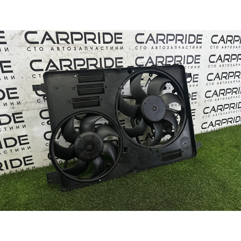 Вентилятор охлаждения радиатора (система охлаждения) LAND ROVER Range Rover Evoque L538 2016 2.0 LR045248