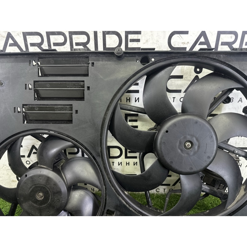 Вентилятор охлаждения радиатора (система охлаждения) LAND ROVER Range Rover Evoque L538 2016 2.0 LR045248