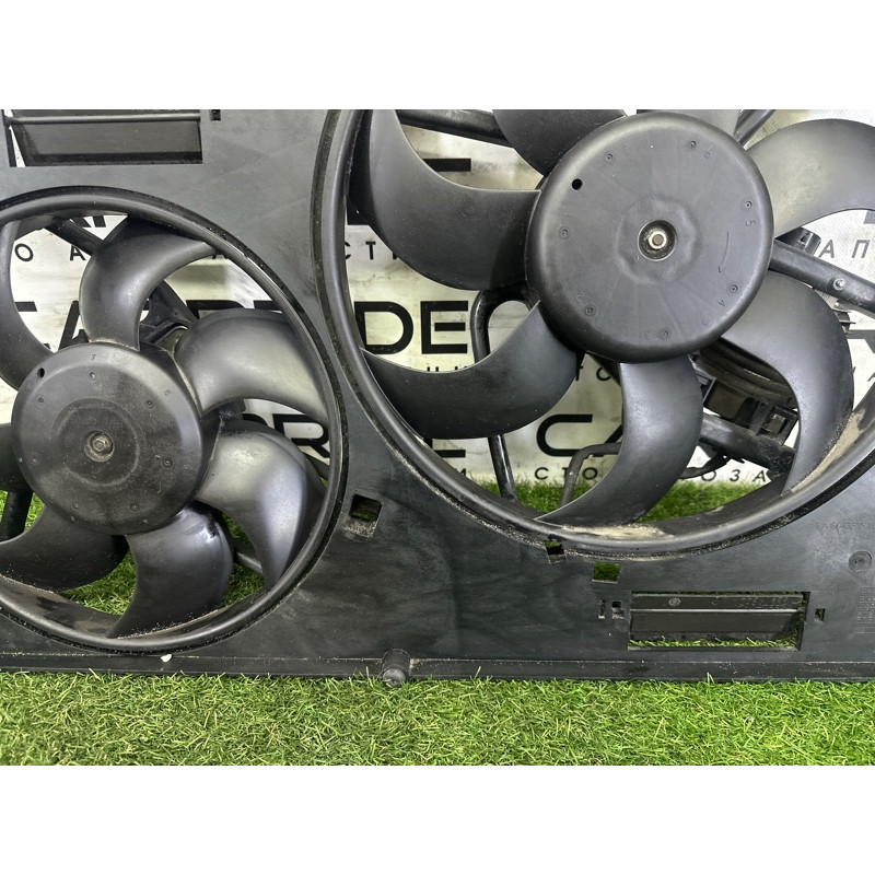 Вентилятор охлаждения радиатора (система охлаждения) LAND ROVER Range Rover Evoque L538 2016 2.0 LR045248