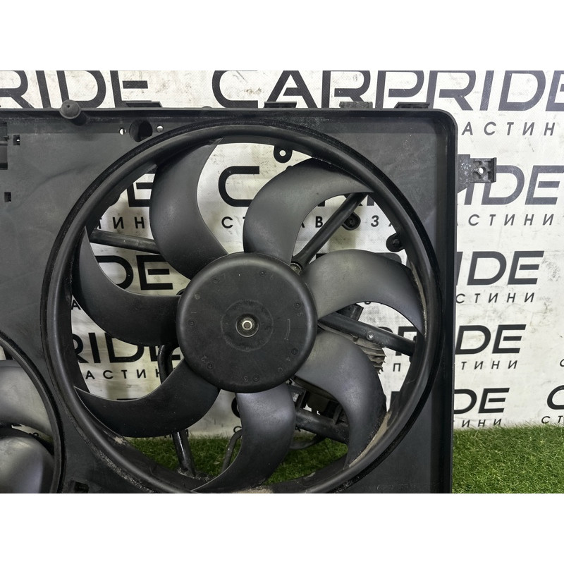 Вентилятор охлаждения радиатора (система охлаждения) LAND ROVER Range Rover Evoque L538 2016 2.0 LR045248