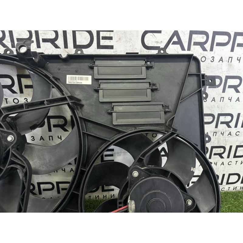 Вентилятор охлаждения радиатора (система охлаждения) LAND ROVER Range Rover Evoque L538 2016 2.0 LR045248