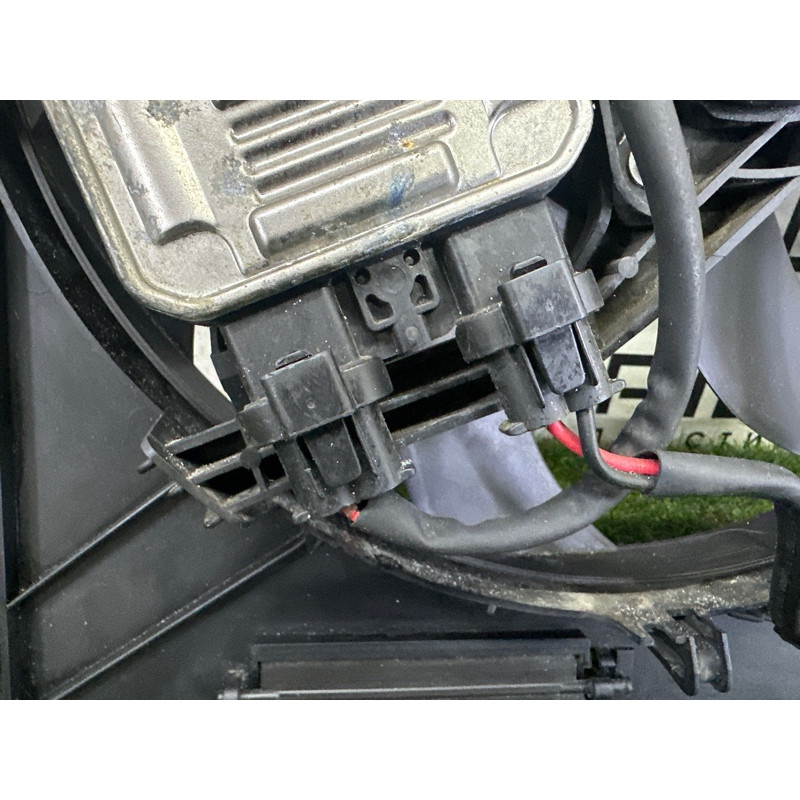 Вентилятор охлаждения радиатора (система охлаждения) LAND ROVER Range Rover Evoque L538 2016 2.0 LR045248