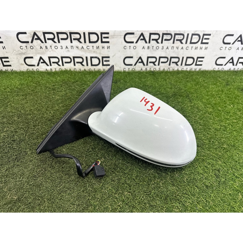 Зеркало (стекла и зеркала) AUDI A4 B8 2013 2.0 TFSI 8K1857409E01C