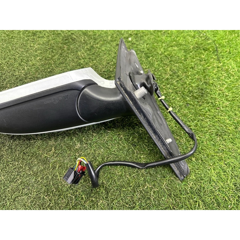 Зеркало (стекла и зеркала) AUDI A4 B8 2013 2.0 TFSI 8K1857409E01C