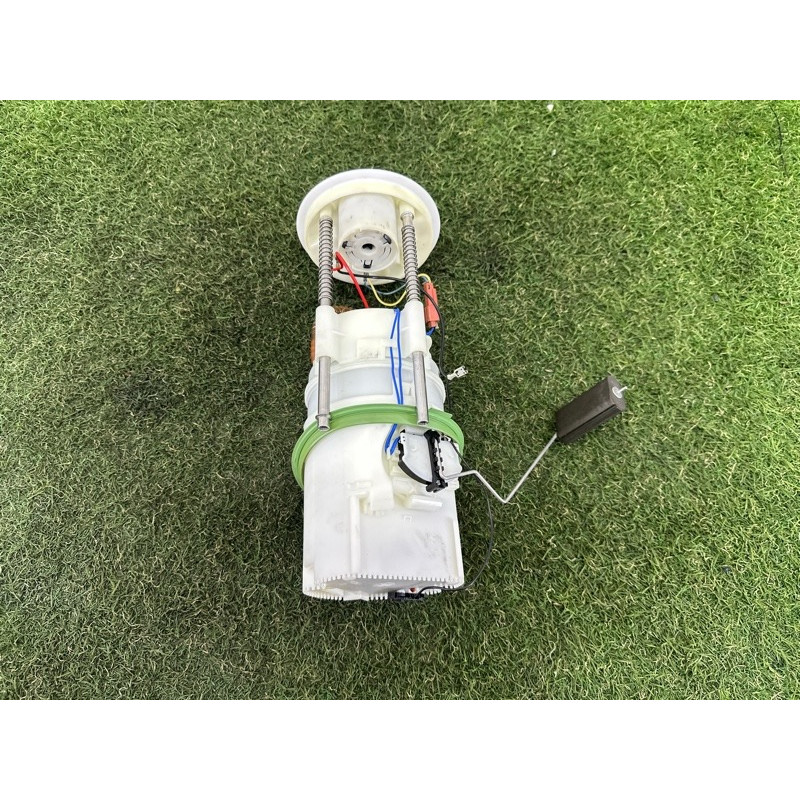 Топливный насос (топливная система) BMW X5 E70 2012 3.0 N55B30 16117207599