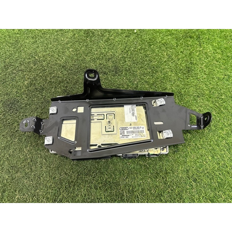 Усилитель звука (электрика) AUDI Q7 4L 2011 3.0 TFSi 4L0035223G
