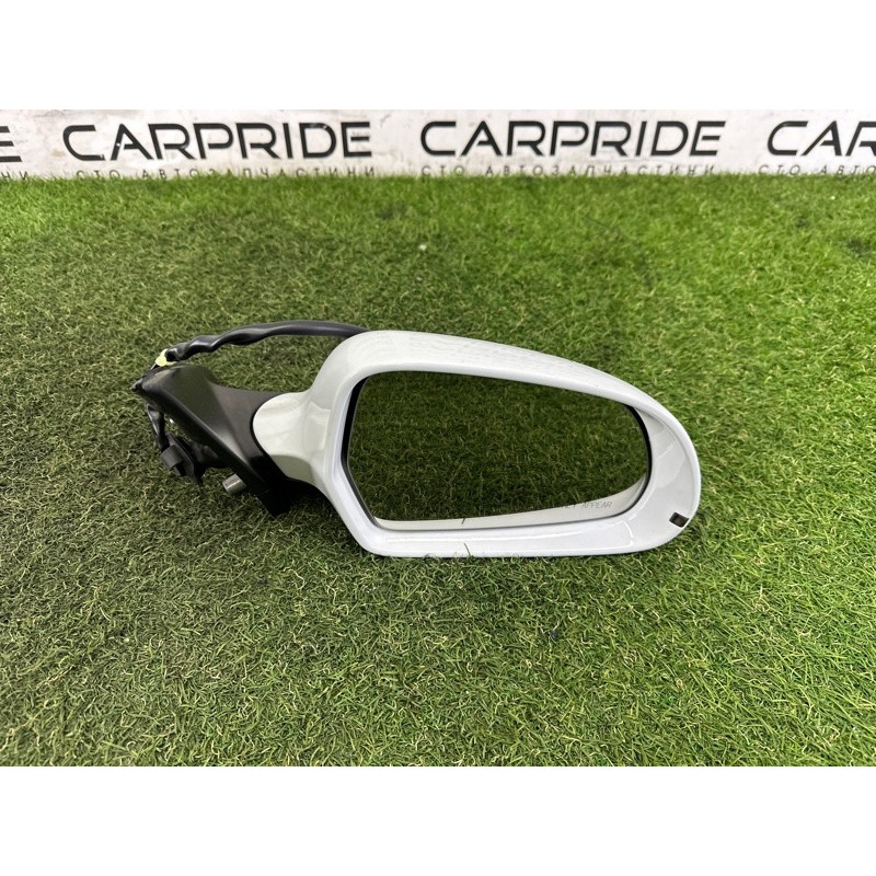 Дзеркало (скло та дзеркала) AUDI A4 B8 2013 2.0 TFSI 8K1857410E01C