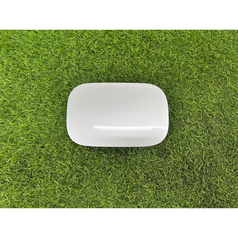 Лючок топливного бака (кузов и элементы) AUDI A4 B6 2.4BDV 8E0809905B