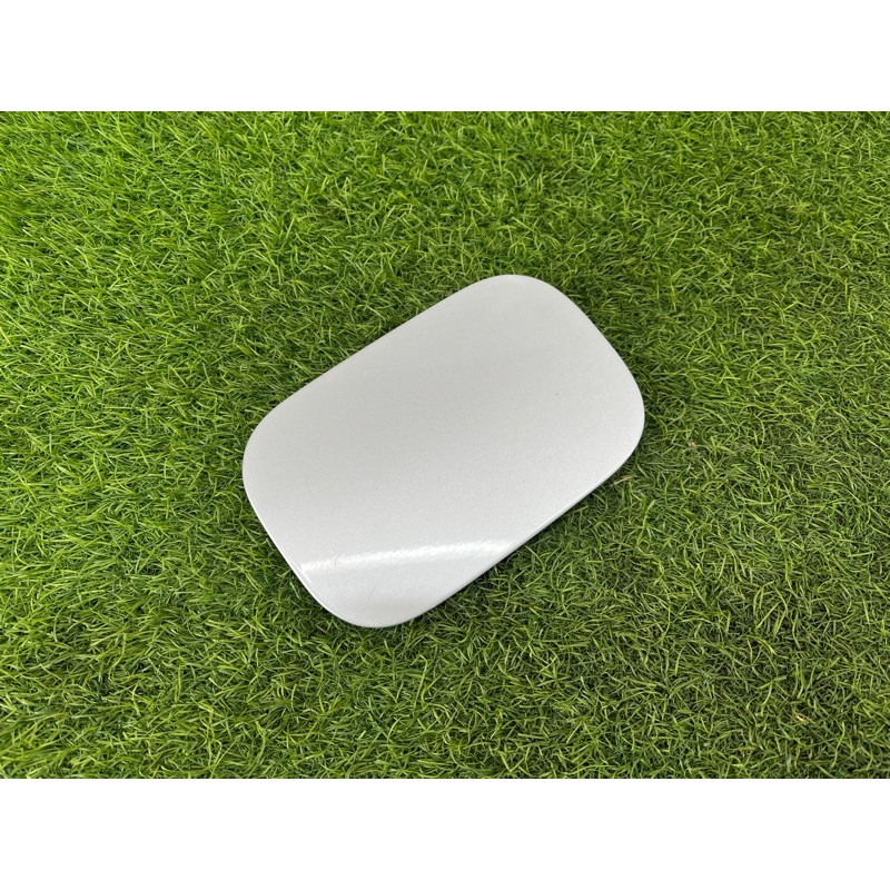 Лючок топливного бака (кузов и элементы) AUDI A4 B6 2.4BDV 8E0809905B